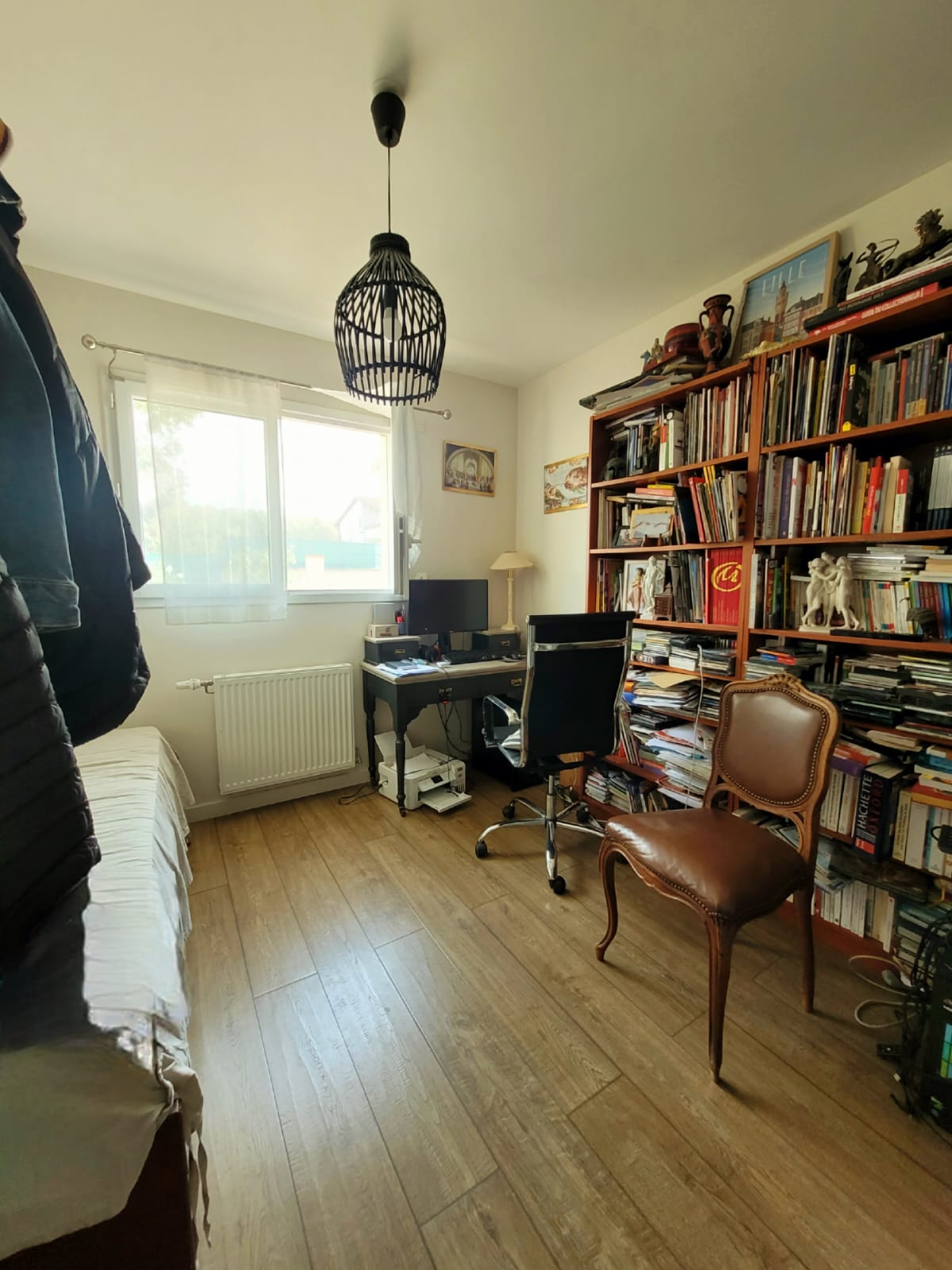 BUREAU